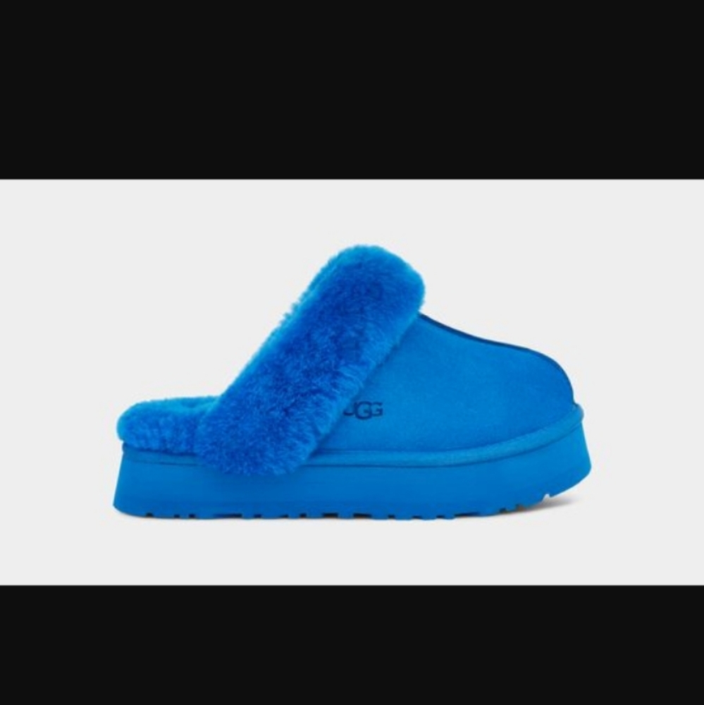 Nwt ugg disquette size 8